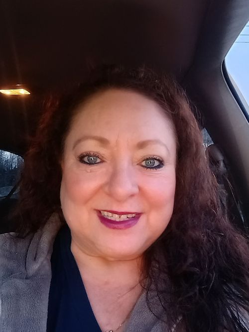Terri.jpg
