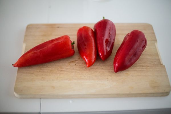 SPICY PEPPERS, HORSERADISH, AND WASABI (CAPSAICIN-RICH:SPICY FOODS).jpg