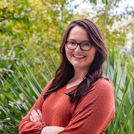 Samantha Potts_Headshot.jpg