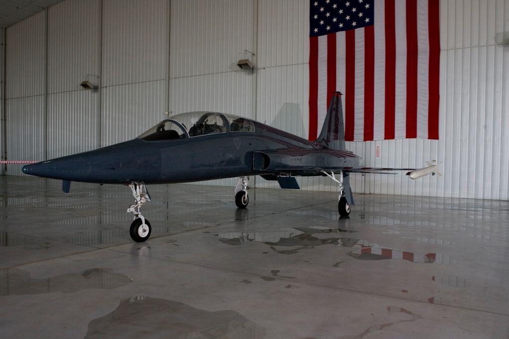 F5hangar018.jpg