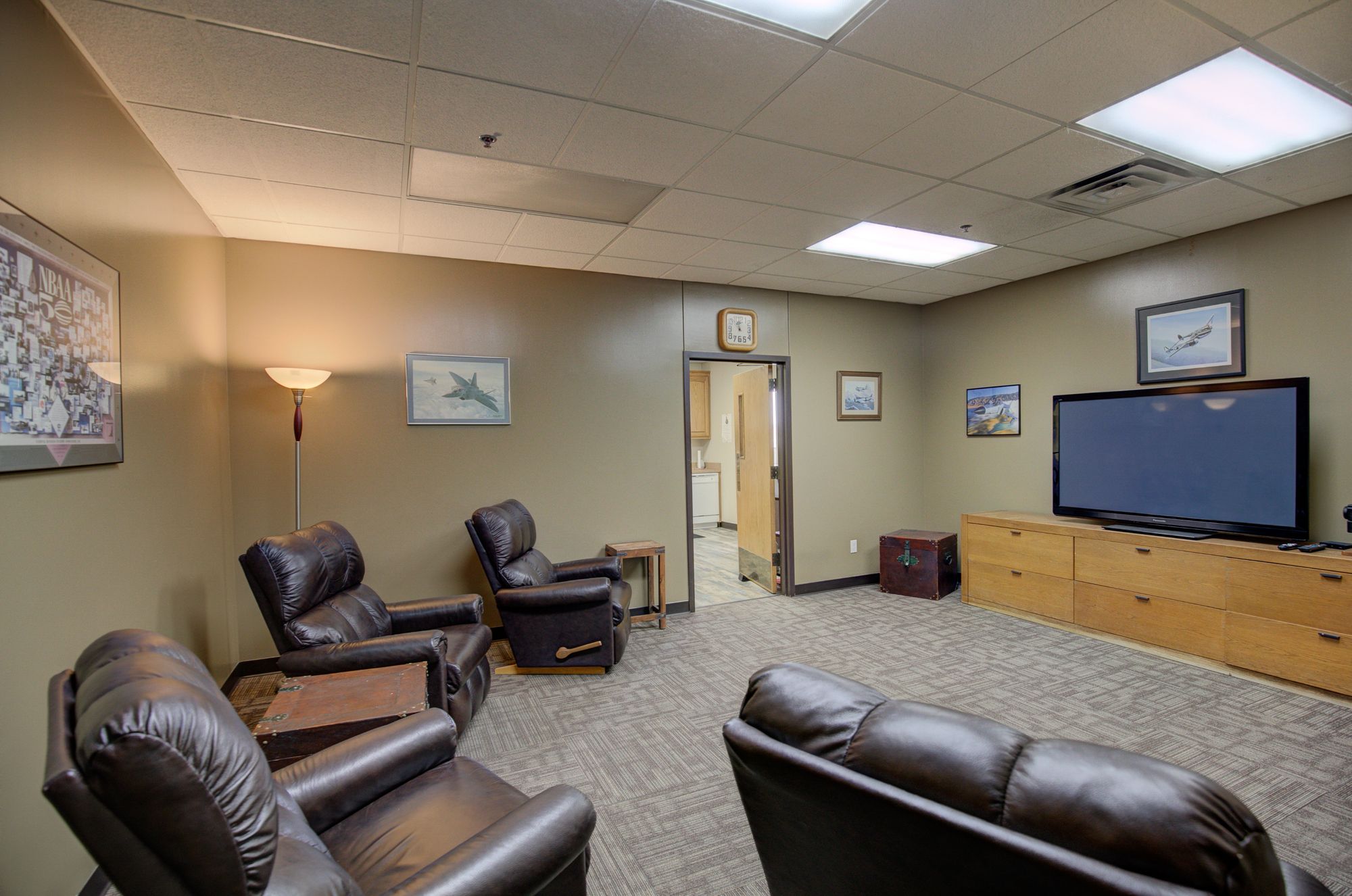 Pilot Lounge