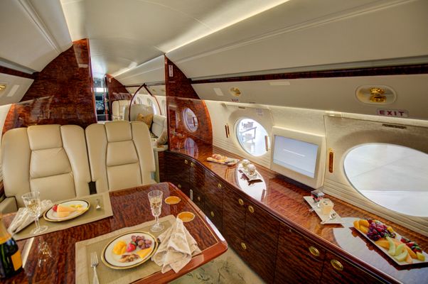 G550 Dining