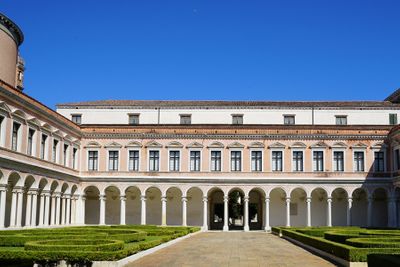 San Giorgio Maggiore, Palladio courtyard