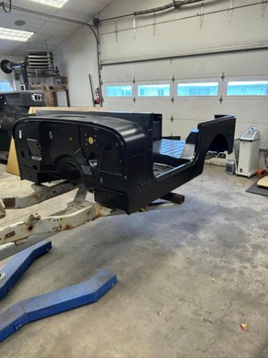 CJ7 US Front Left.jpg