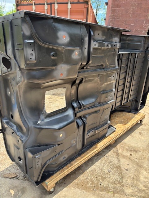 CJ8 Repli-Tub Underside.jpg