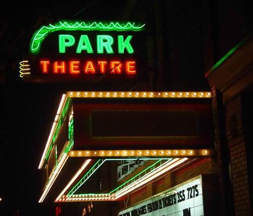 parktheatre_night.jpg