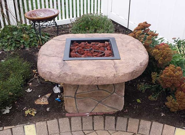 Fire pit 1.JPG