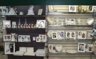 FDC Wed_Anivrsy_Gifts.jpg