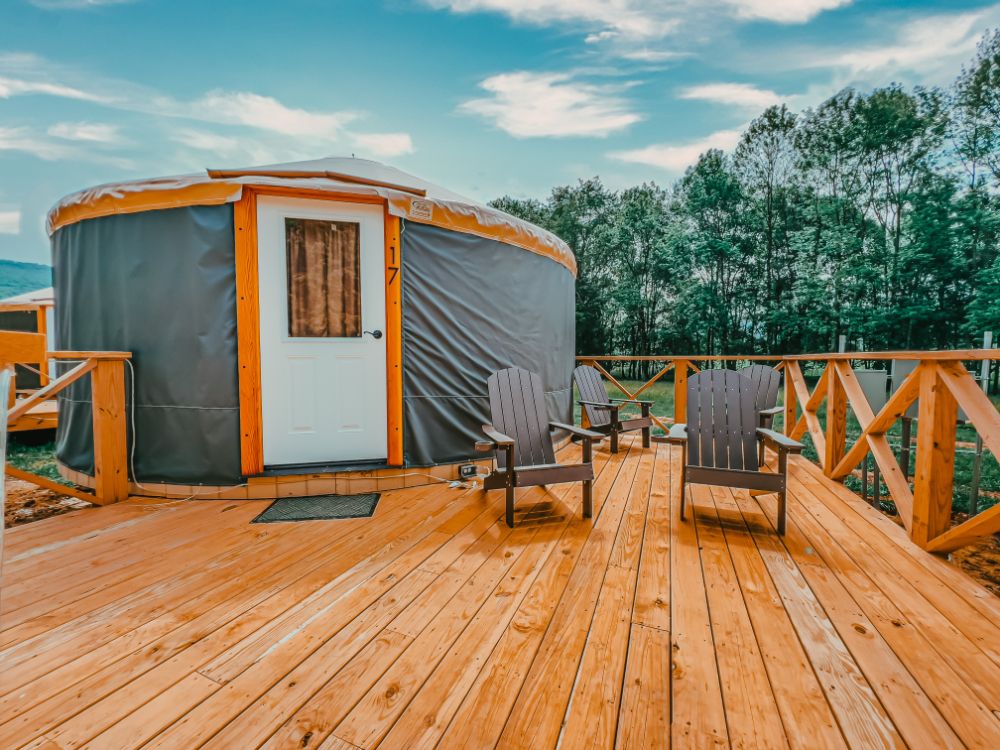 The Caverns Yurts -5172_1000px.jpg