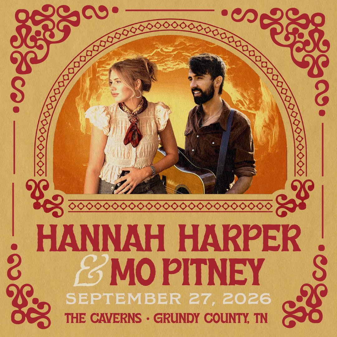 Hannah + Mo 1x1 Tixr.jpg