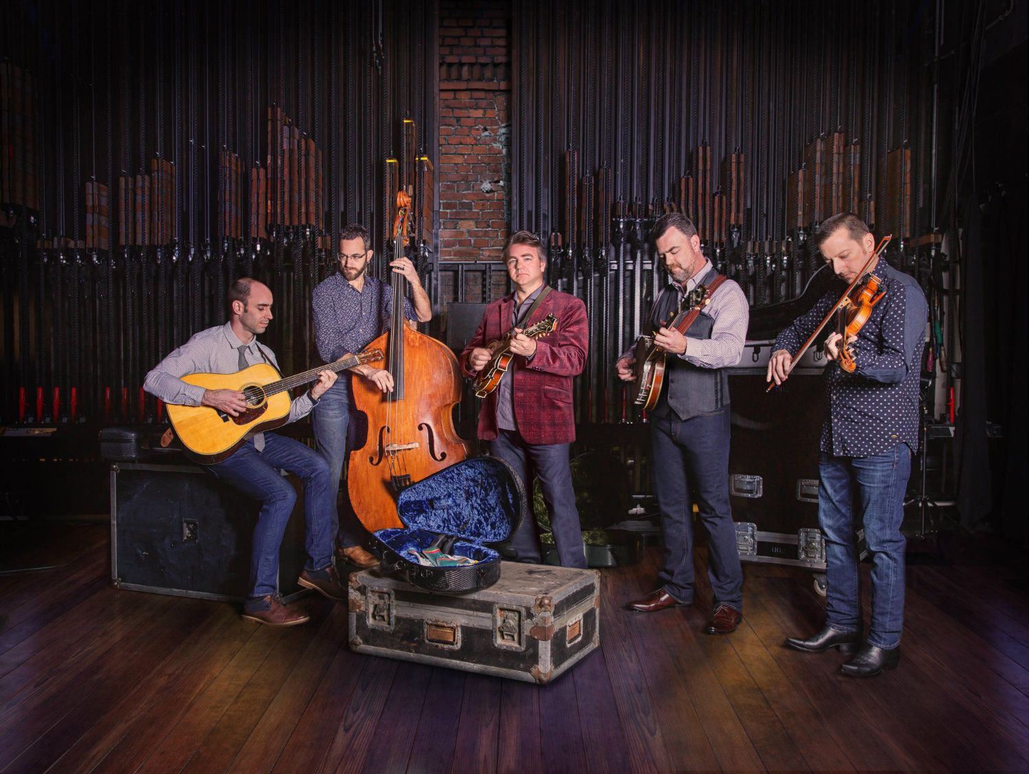 Travelin_ McCourys - Official Photo_1500.jpg