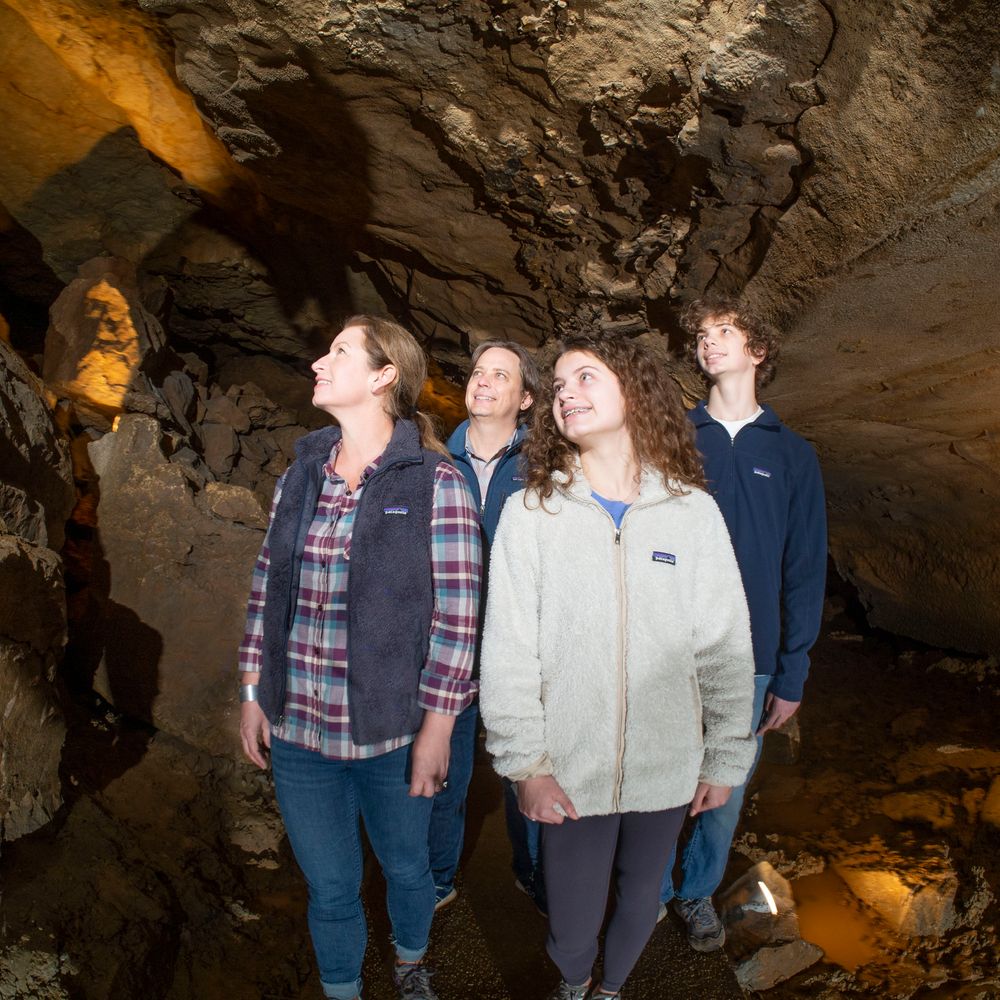 A Family Tours The Caverns, Pelham, TN A Family Tours The Caverns