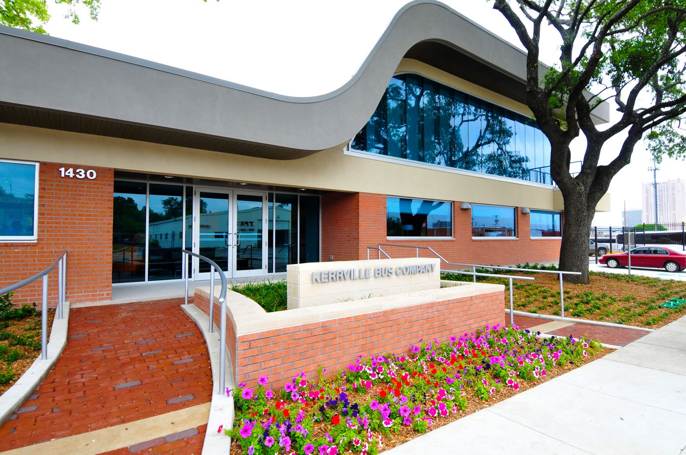 Coach USA Kerrville Bus Administration and Maintenance Facility