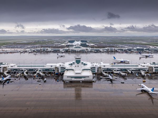 DEN Taxiway EE Construction