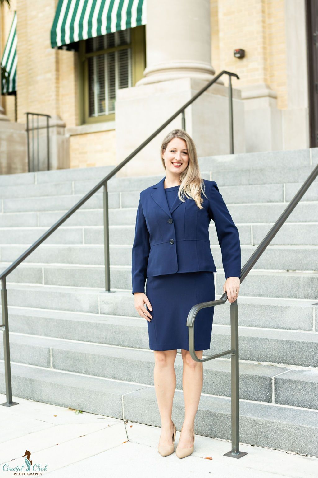 nicole-vette-lawyer-portrait-coastal-click-photography-5737.jpg