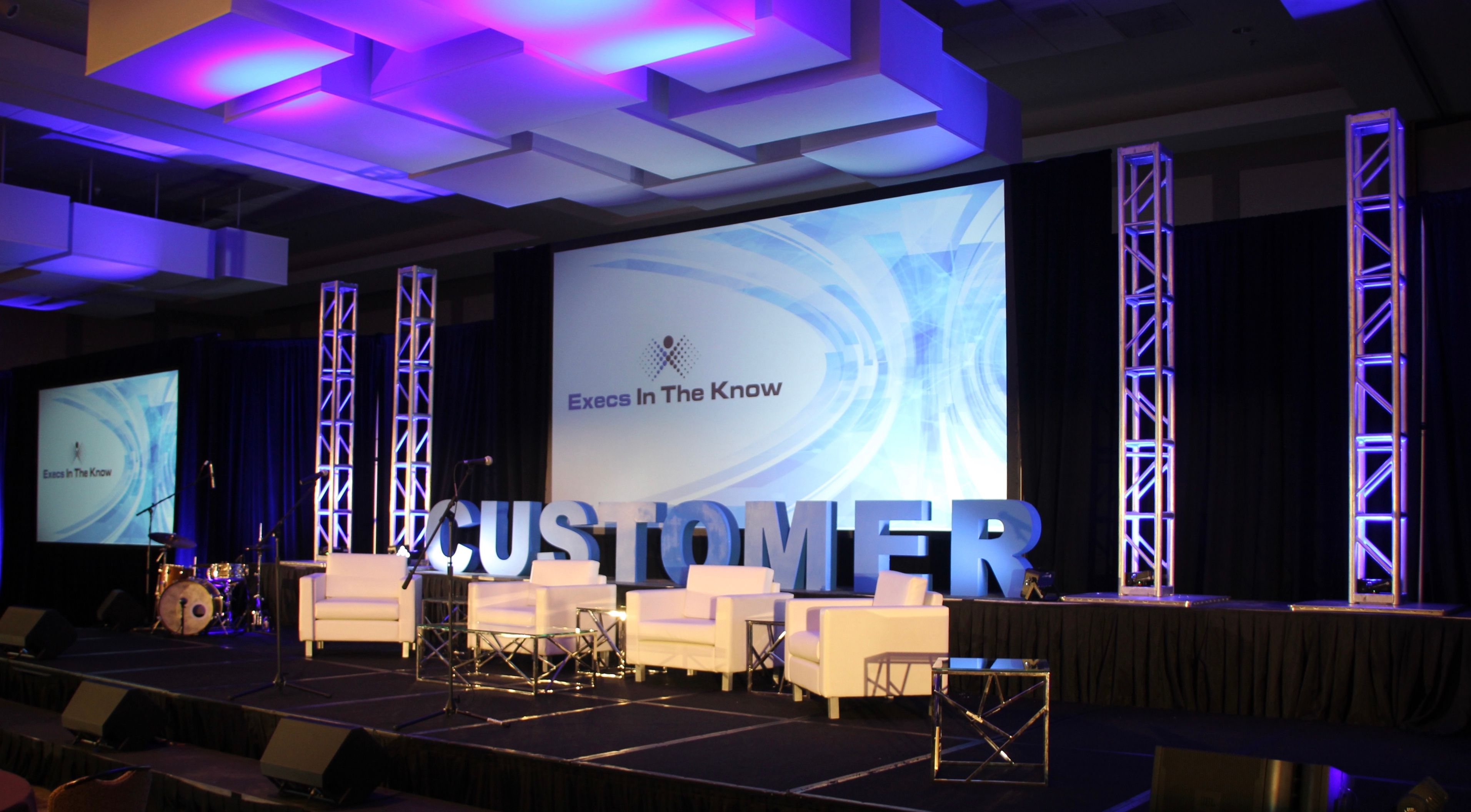 Execs In The Know Conference Stage Design