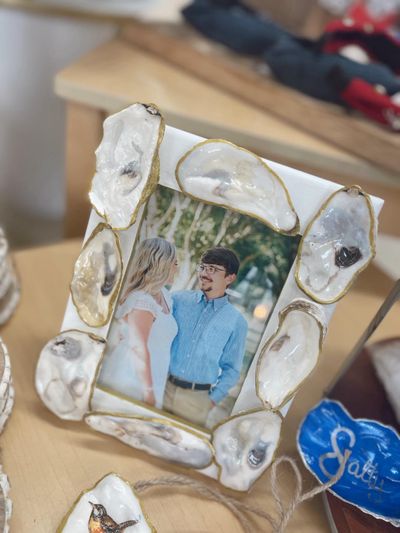 oyster frame.jpg
