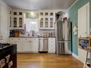 4602 Ramsey Ave-MLS_Size-015-33-Kitchen 165-1024x768-72dpi.jpg