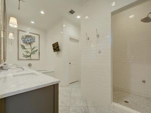 2705 Mountain Laurel Ln-MLS_Size-025-34-Master 025-1024x768-72dpi.jpg