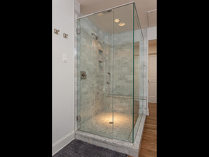 1506 W 13th St 16 Austin TX-MLS_Size-012-3-master bath3-1024x768-72dpi.jpg