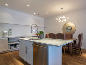 1506 W 13th St 16 Austin TX-MLS_Size-007-12-kitchen6-1024x768-72dpi.jpg