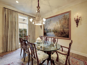 1607 Preston Ave-MLS_Size-027-39-Formal Area 004-1024x768-72dpi.jpg