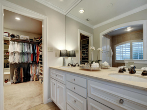 2206 Townes Ln-MLS_Size-036-32-Master 008-1024x768-72dpi - Copy.jpg