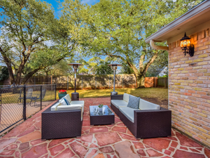 027_Patio .jpg