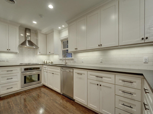 2705 Mountain Laurel Ln-MLS_Size-017-9-Kitchen and Breakfast 015-1024x768-72dpi.jpg