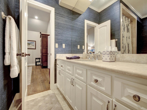 1607 Preston Ave-MLS_Size-043-31-Other Beds and Baths 005-1024x768-72dpi.jpg