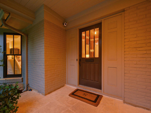 2705 Mountain Laurel Ln-MLS_Size-005-2-Exterior Front 005-1024x768-72dpi.jpg