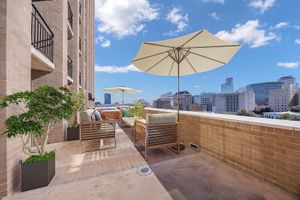 1122ColoradoSt-22 - Copy.jpg