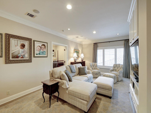 1607 Preston Ave-MLS_Size-033-34-Living Area 003-1024x768-72dpi.jpg