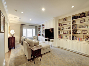 1607 Preston Ave-MLS_Size-032-21-Living Area 002-1024x768-72dpi.jpg