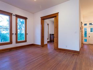 9305 Happy Trail Austin TX-MLS_Size-036-interior4-1024x768-72dpi.jpg