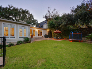 2206 Townes Ln-MLS_Size-054-24-Rear Exterior 051-1024x768-72dpi.jpg