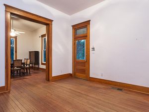 9305 Happy Trail Austin TX-MLS_Size-037-interior5-1024x768-72dpi.jpg