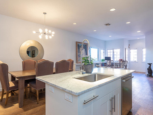 1506 W 13th St 16 Austin TX-MLS_Size-005-17-kitchen8-1024x768-72dpi.jpg