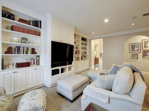 1607 Preston Ave-MLS_Size-031-9-Living Area 001-1024x768-72dpi.jpg