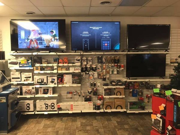 Image of elcctronics on shelves Electronics