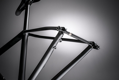 hidden seatpost collar.jpg