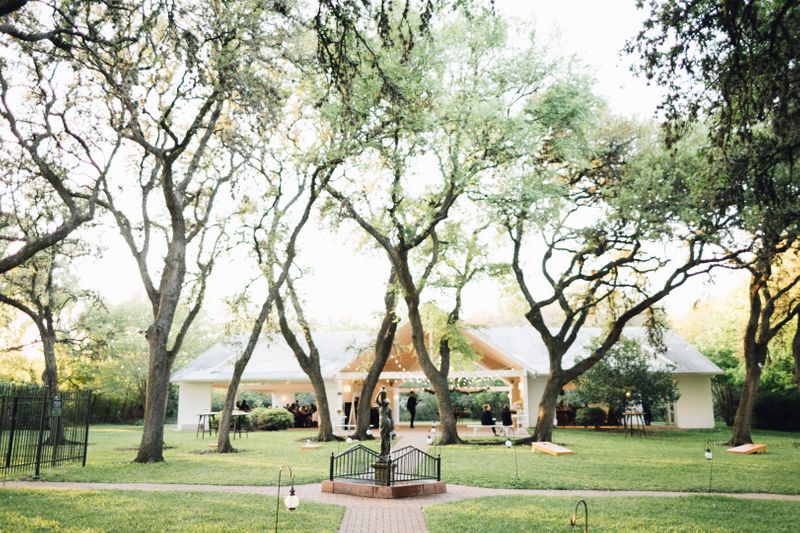 LyndsiTobieWedding_featherandtwine-1027.jpg