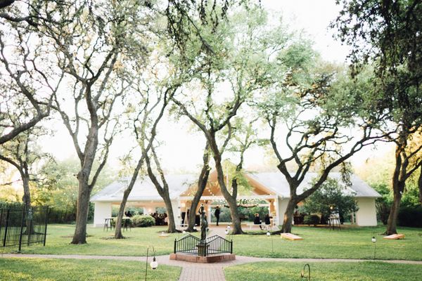 LyndsiTobieWedding_featherandtwine-1027.jpg