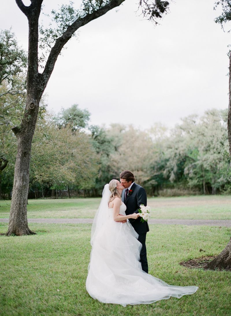 Spring Garden Wedding at The Winfield Inn