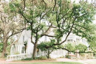 LyndsiTobieWedding_featherandtwine-1.jpg