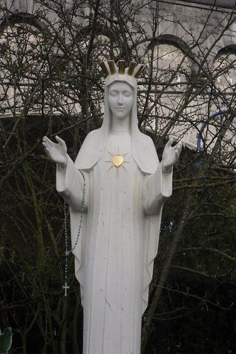 Beauraing, Belgium: 1932 The Immaculate Virgin