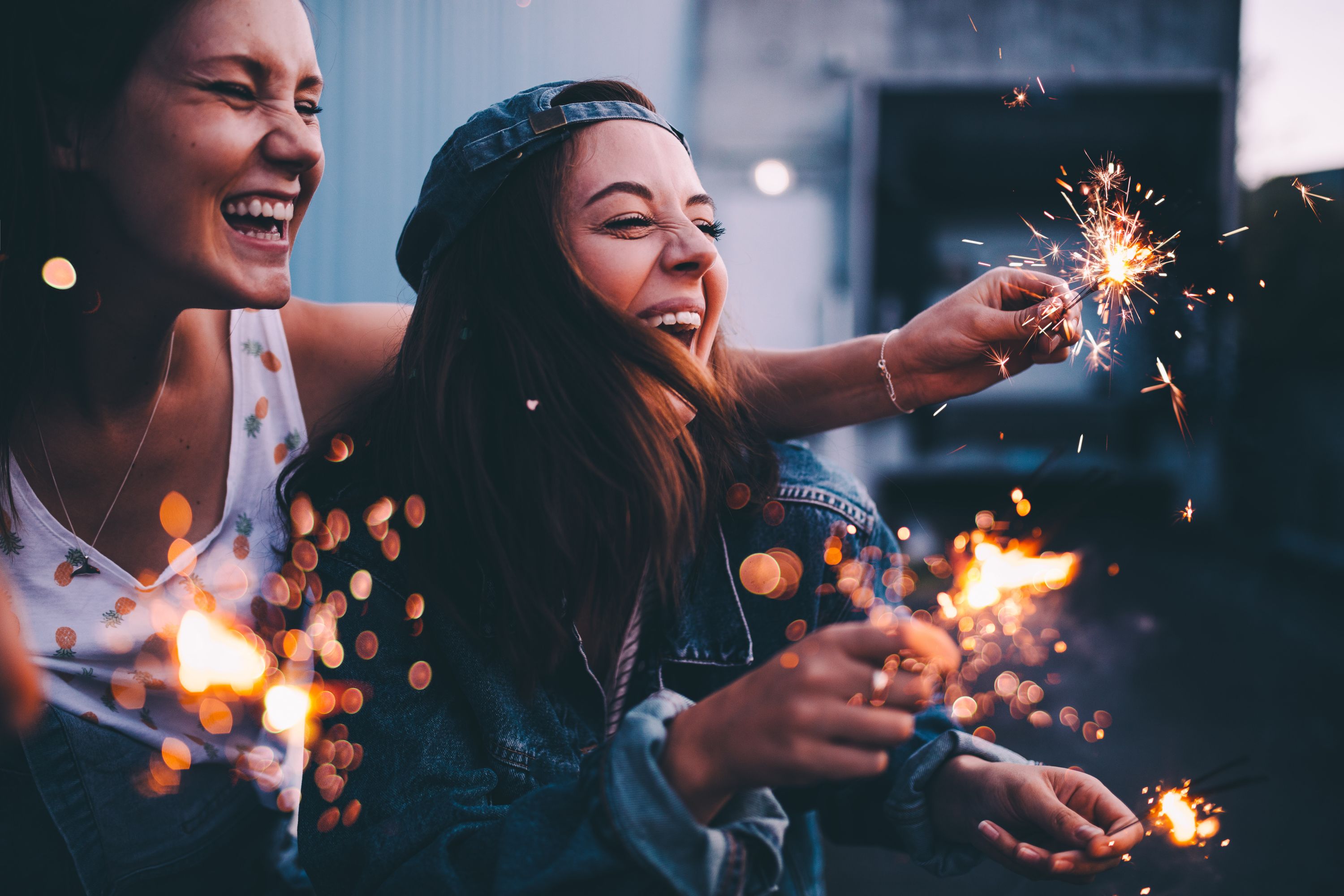 fun-happiness-sparkler-party-woman-celebrate-4th-of-july-millennials-summer-party-girl-friends_t20_4lyOrv.jpg