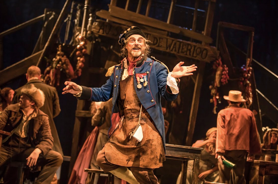 J Anthony Crane as ‘Thénardier’ in the new national tour of LES MISÉRABLES..png