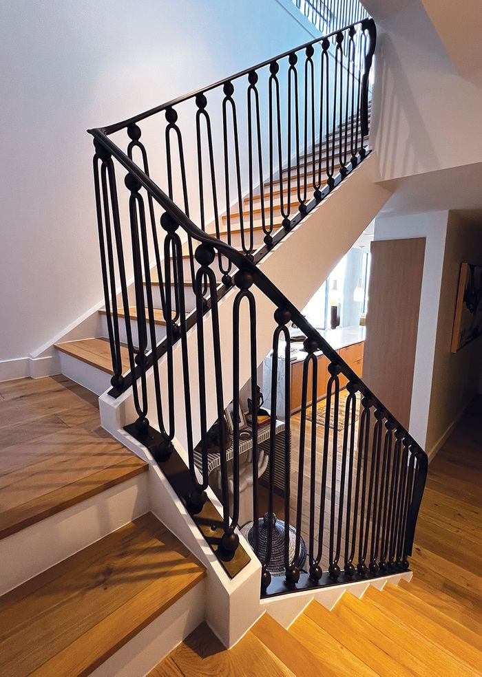 condo.stair03.jpg