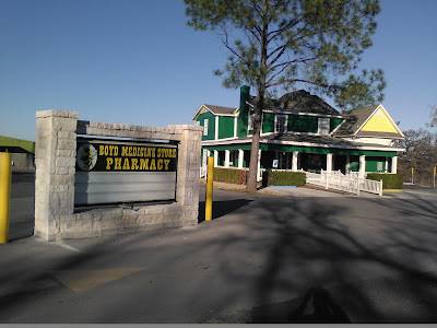 Exterior image of pharmacy Boyd Medicine Store